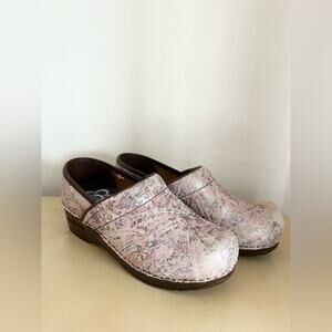 Sanita 37 patina clogs rose metallic color nursing comfort shoes orthopedic